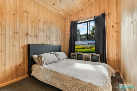 Property photo of 25 Philpot Street Long Gully VIC 3550