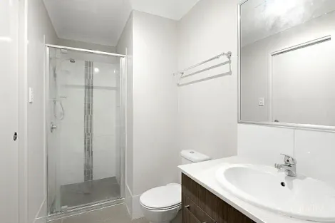 Property photo of 2/7 Lexi Street Glenvale QLD 4350