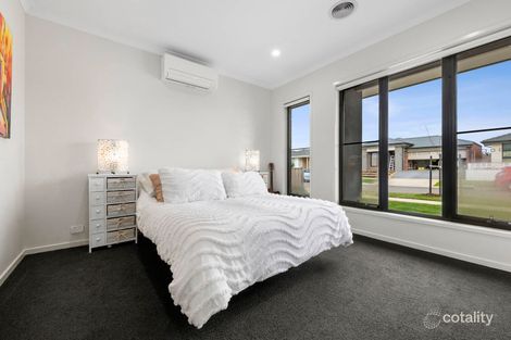 Property photo of 5 Barbra Drive Charlemont VIC 3217