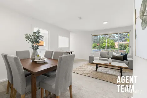 Property photo of 11 De Mestre Place Holt ACT 2615