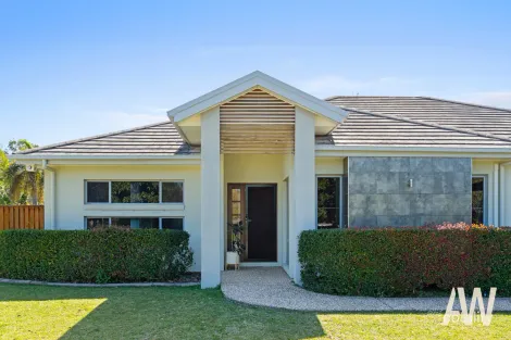 Property photo of 13 Woodgrove Boulevard Beerwah QLD 4519