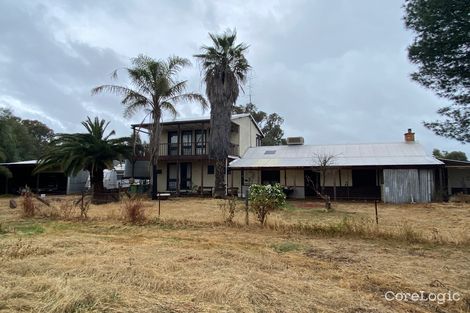 Property photo of 5 Lee Crescent York WA 6302