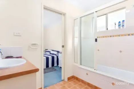 Property photo of 10 Bland Street Gracemere QLD 4702