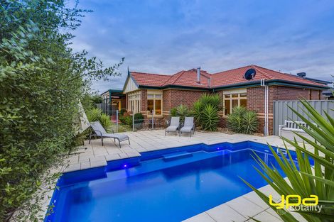 Property photo of 51 McMahon Crescent Tarneit VIC 3029