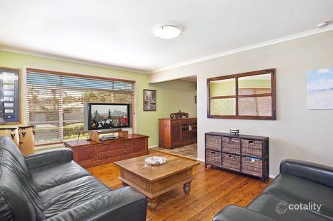Property photo of 11 Lewis Crescent Forresters Beach NSW 2260