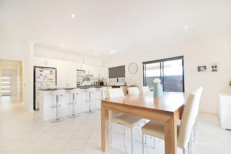 2/4a Stone Rd, Happy Valley, SA 5159