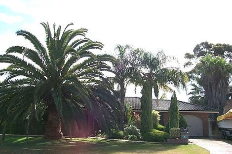 8 Blythwood St, Dudley Park, WA 6210