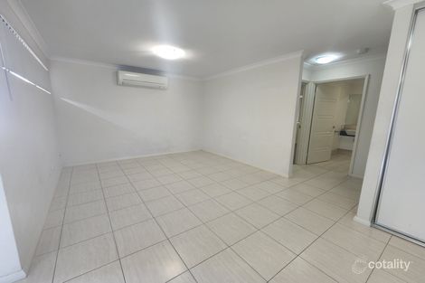 Property photo of 8/30 Arava Circle Aveley WA 6069