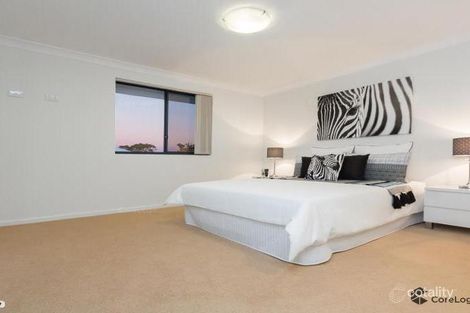 17/10 Whitlock Rd, Queens Park, WA 6107