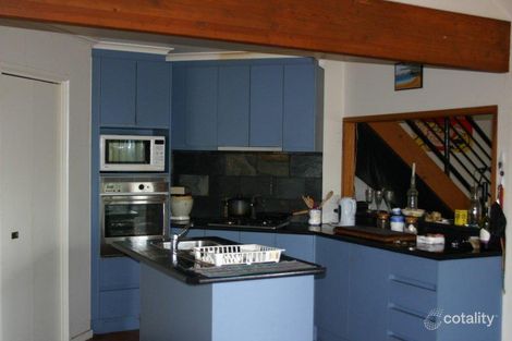 Property photo of 32 Seaview Road Cockatoo VIC 3781