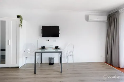 Property photo of 309/2007 Gold Coast Highway Miami QLD 4220