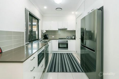 Property photo of 26 Heron Close Dakabin QLD 4503