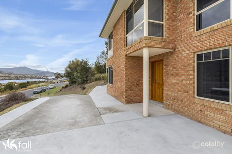 Property photo of 39 Grevillea Avenue Old Beach TAS 7017