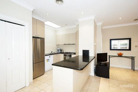 Property photo of 2/2 Lincoln Road Essendon VIC 3040