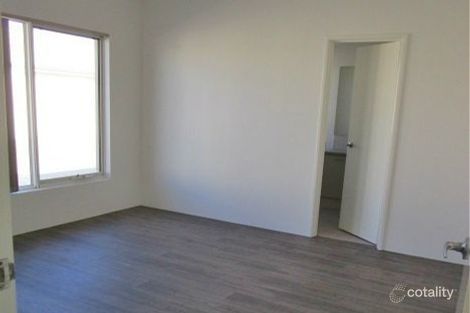 Property photo of 2/55 Beach Road South Bunbury WA 6230