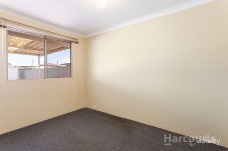 Property photo of 14 Lever Way South Yunderup WA 6208