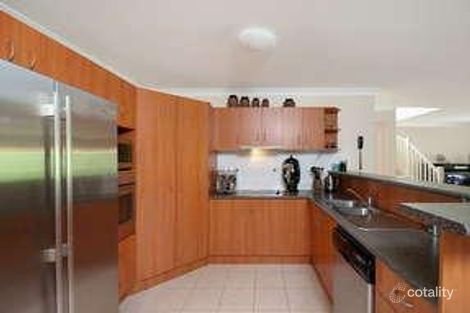 Property photo of 1/42 Penrhyn Street Pacific Pines QLD 4211
