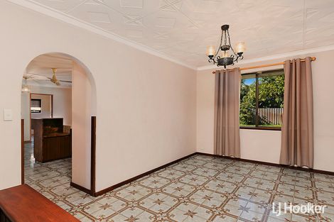 Property photo of 10 Findlay Road Leeming WA 6149