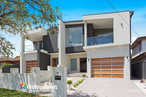 Property photo of 28 Greenway Parade Revesby NSW 2212