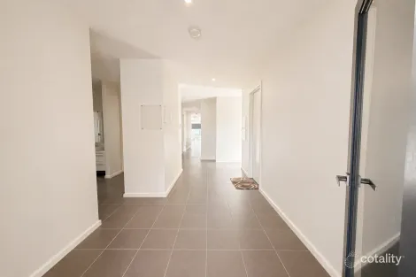 20 Botanical Dr, Caroline Springs, VIC 3023