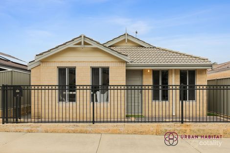 Property photo of 40 Leda Boulevard Wellard WA 6170