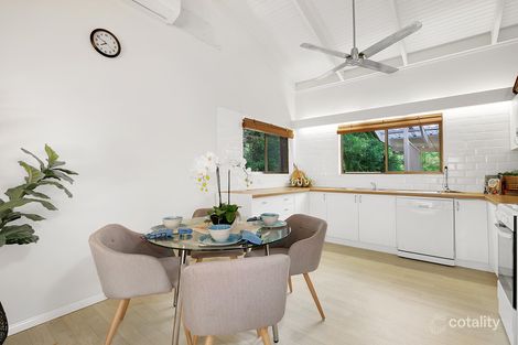 Property photo of 10 Narnoo Street Chapel Hill QLD 4069