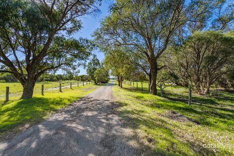 873 Paterson Rd, Ravenswood, WA 6208