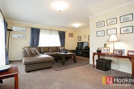 Property photo of 35 Rowes Road Werribee VIC 3030