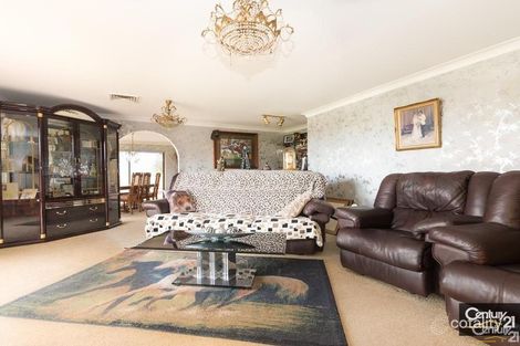 Property photo of 38 Valencia Crescent Toongabbie NSW 2146
