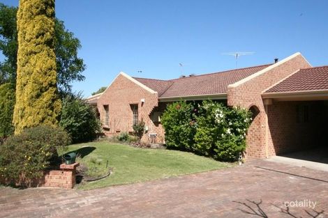 3/1 Freeland Way, Eden Hill, WA 6054