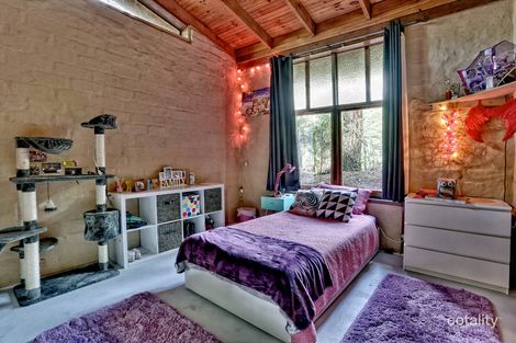 Property photo of 10 View Hill Road Cockatoo VIC 3781