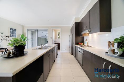 Property photo of 1/21 St Kitts Place Mawson Lakes SA 5095