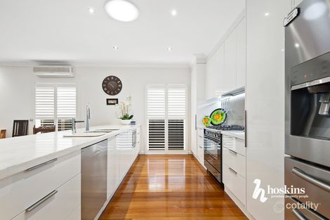 Property photo of 7 Woodhall Wynd Donvale VIC 3111