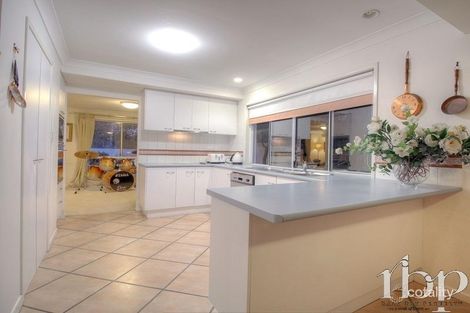 Property photo of 465 Pine Mountain Road Carindale QLD 4152