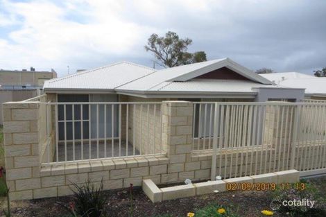 Property photo of 7D Parkview Street Mandurah WA 6210