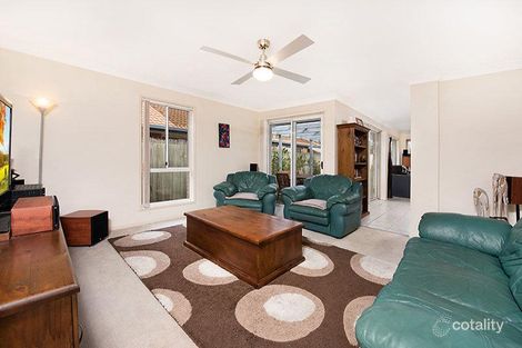 8 Honeymyrtle Ct, Mountain Creek, QLD 4557