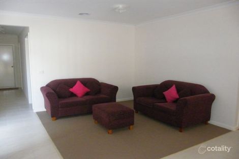 Property photo of 8 Jutland Close Clyde North VIC 3978