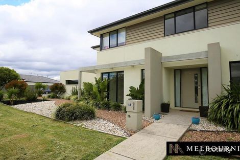 Property photo of 45 Giverny Close Burnside Heights VIC 3023