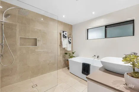 Property photo of 8 Combabula Street Jindalee QLD 4074