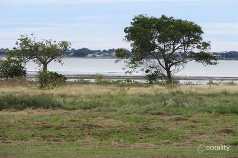 14 Bayside Ct, Bowen, QLD 4805