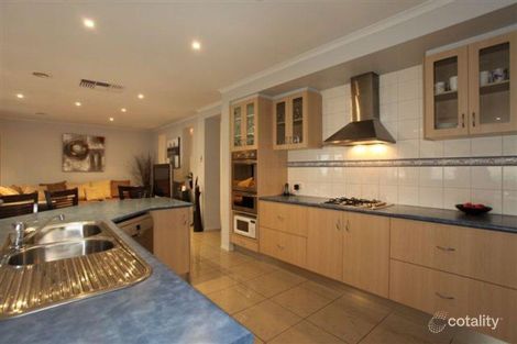 Property photo of 28 Olive Road Devon Meadows VIC 3977