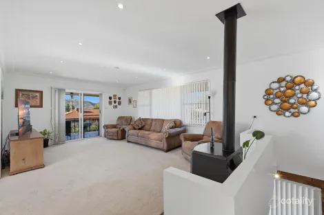 Property photo of 11 McDonald Crescent Calala NSW 2340