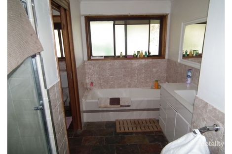 11 Goulburn Weir-Murchison Rd, Kirwans Bridge, VIC 3608