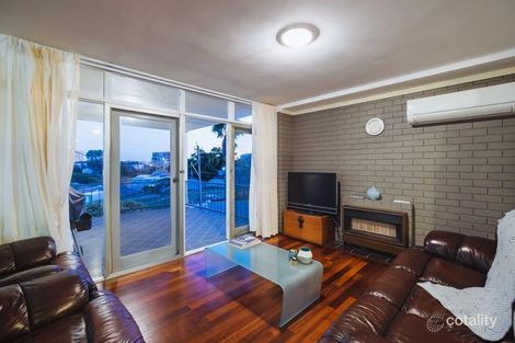 Property photo of 11/12 Ozone Parade Trigg WA 6029