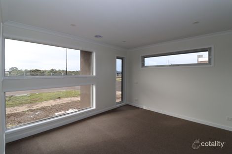 Property photo of 81 Dominion Drive Burnside VIC 3023