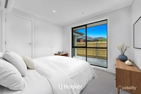 Property photo of 16 Anaconda Road Narre Warren VIC 3805