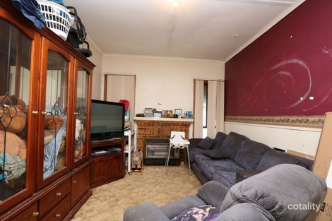 Property photo of 26 Holyrood Street Maryborough VIC 3465