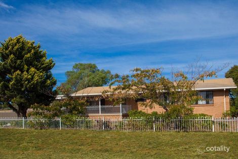 Property photo of 16 Tremain Drive North Yeoval NSW 2868