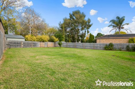 82 Blackburn Rd, Mooroolbark, VIC 3138