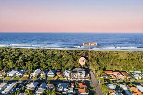 Property photo of 6 Boronia Avenue Windang NSW 2528